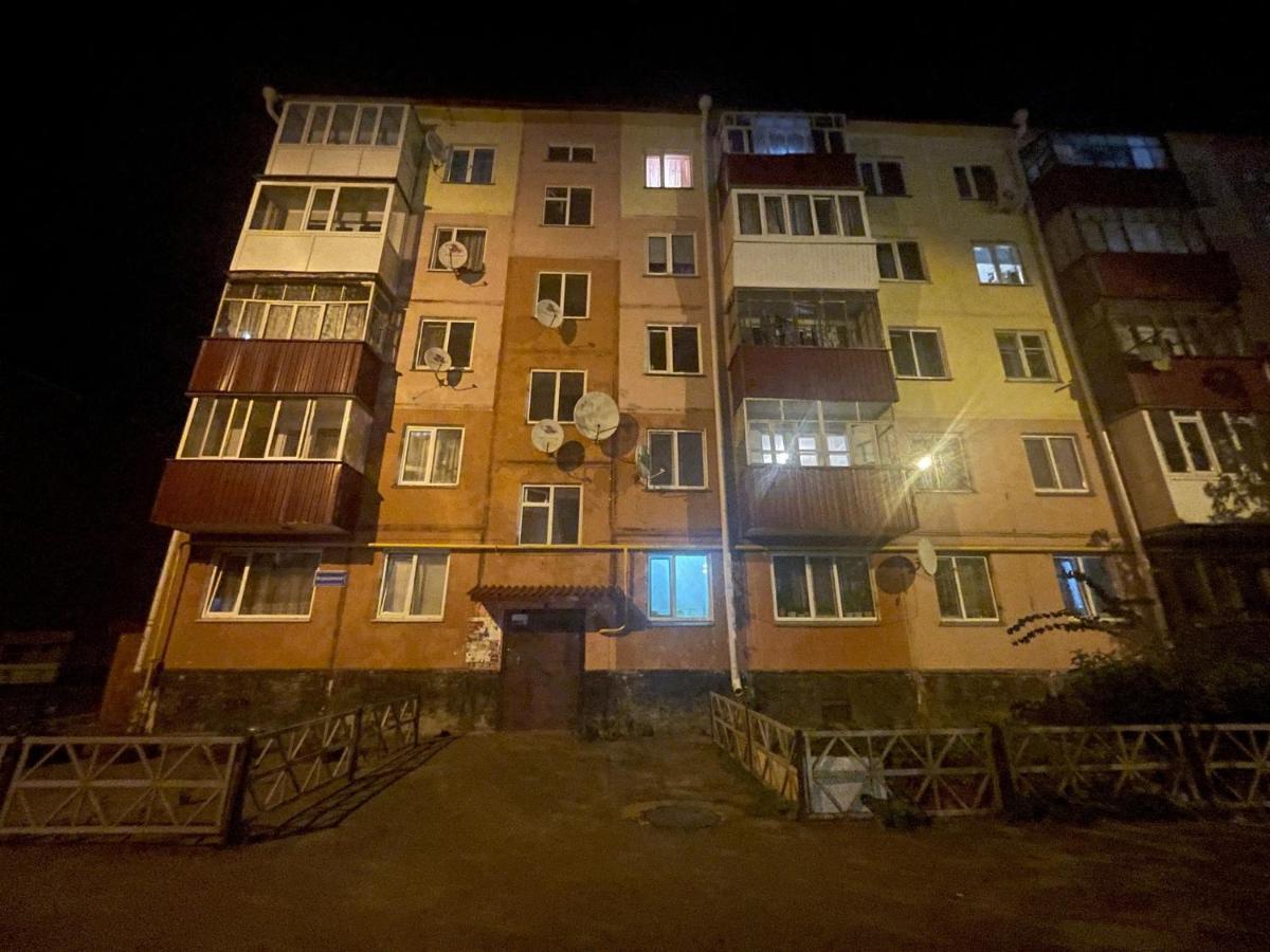 1-Комн. Квартира Целиком Интернациональная 32 С Гостиничным Сервисом เปโตรปาฟลอฟส์ค ภายนอก รูปภาพ